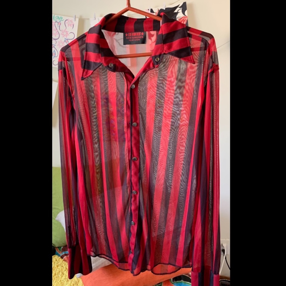 Serious Clothing Unisex  shirt Women-Med/Men-Small